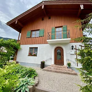 https://villa-alpenoase.com-bavaria.com